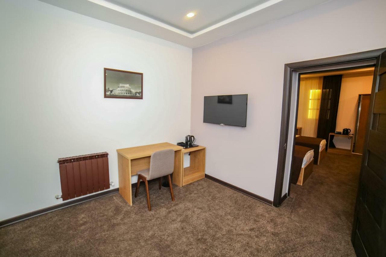 Moscow Boutique Hotel Erévan Extérieur photo